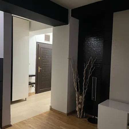 Noa Center Apartment *