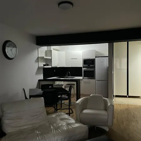Apartment Noa Center *